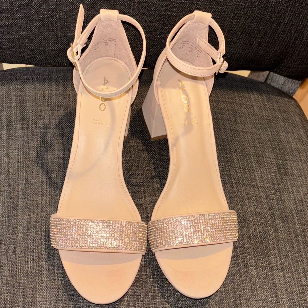 Aldo Pristine Heels with embellished Straps - Picture 2 of 9